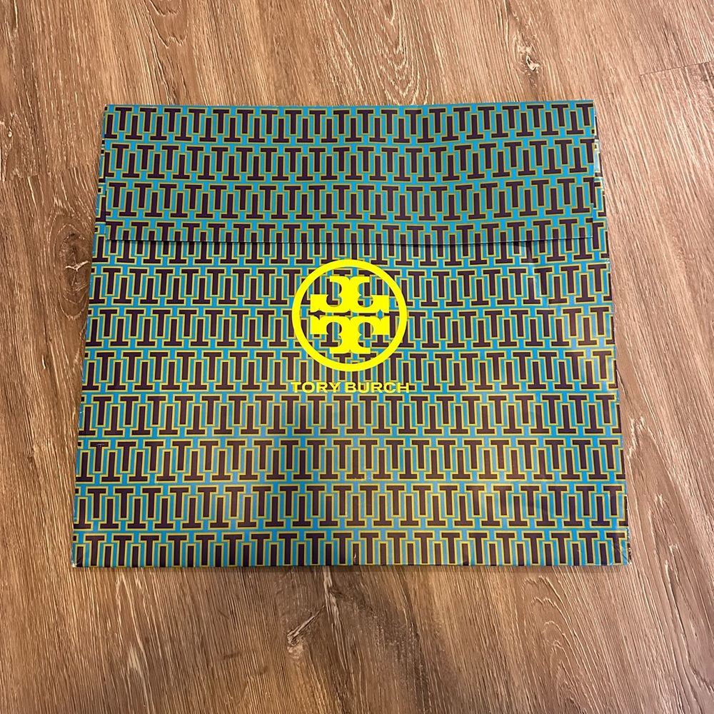 Tory Burch gift bag